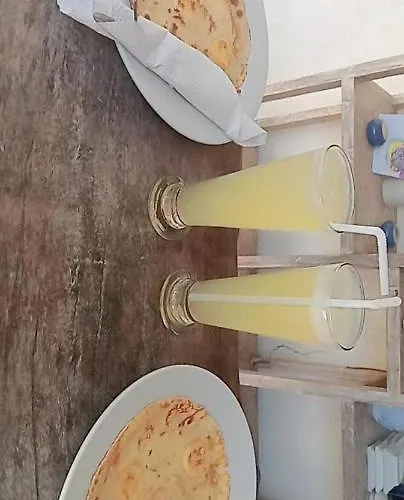 Mango 5 Hotel