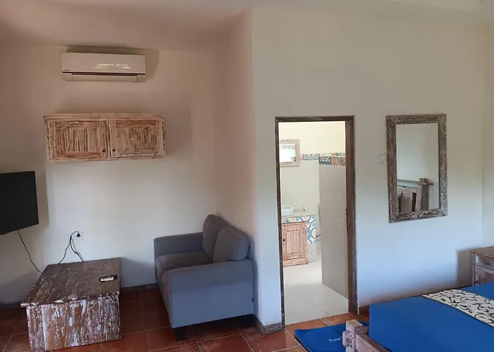 Hotel Mango 5