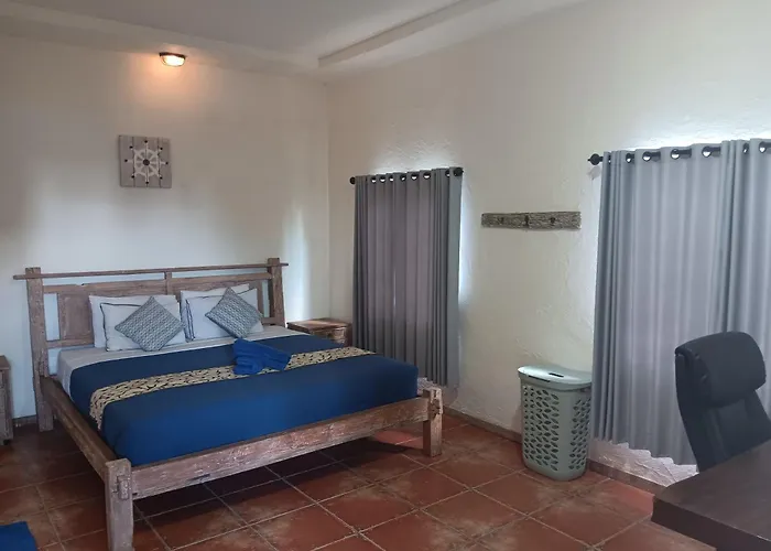 Hotel Mango 5 *
