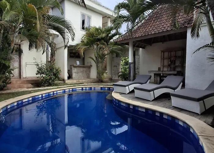 Mango 5 Hotel *