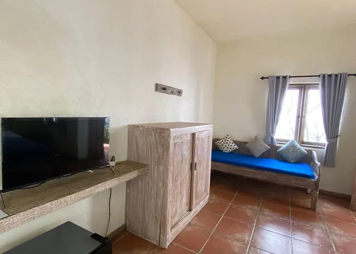 Mango 5 Hotel *